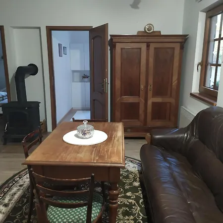 Na Paloucku Apartment